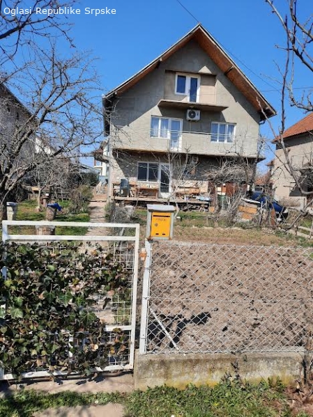 Dvoetazna kuca, Kragujevac